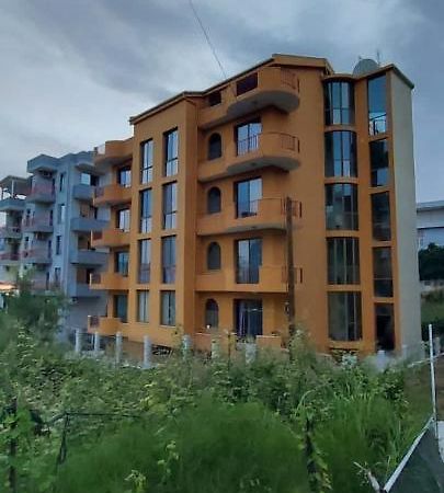 DurrësRigandi公寓 外观 照片